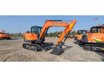 Mini excavator DOOSAN DX60