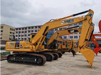 Komatsu PC200-8 leasing Komatsu PC200-8: picture 2