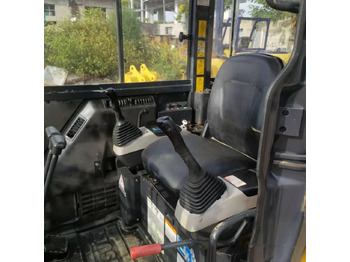 Mini excavator Komatsu PC50MR: picture 2 Mini excavator Komatsu PC50MR: picture 2