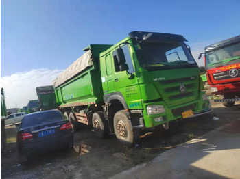 Box truck SINOTRUK HOWO: picture 5 Box truck SINOTRUK HOWO: picture 5