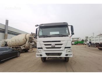 Tractor unit Howo 375: picture 5