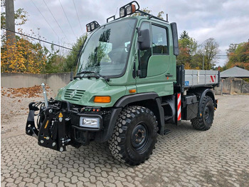 Municipal/ Special vehicle UNIMOG U300