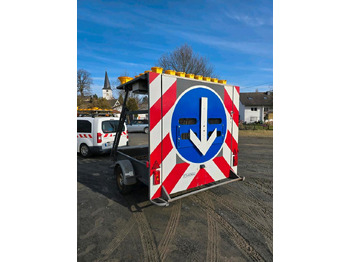 Trailer Nissen Absperrtafel VZ 616 FAT Verkehrsleittafel Horizont Verkehrssicherungsanhänger Verkehrsleitanhänger Verkehrsleittafel Verkehrssicherung: picture 4