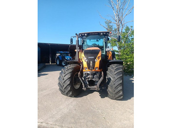 Farm tractor CLAAS Axion 830