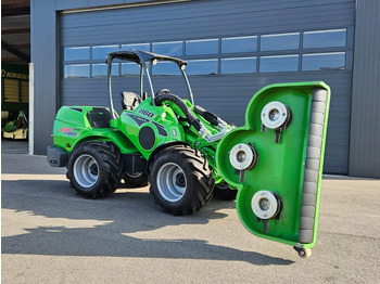 Compact track loader AVANT