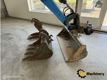 Excavator WackerNeuson EZ38: picture 3