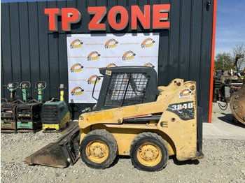 Skid steer loader Gehl 3840: picture 2