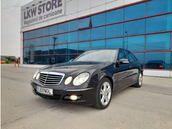 Car MERCEDES-BENZ