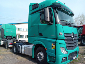 Tractor unit MERCEDES-BENZ Actros