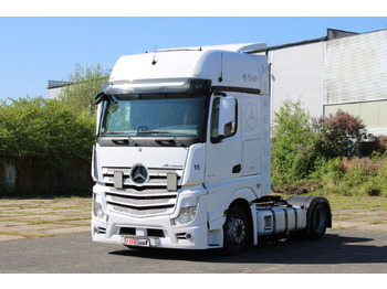 Tractor unit Mercedes-Benz Actros 1845: picture 2