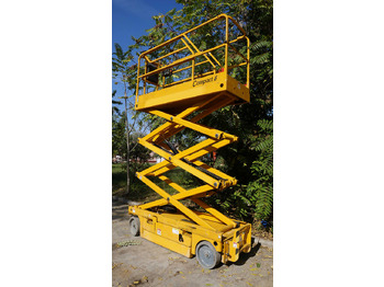Scissor lift HAULOTTE Compact 8