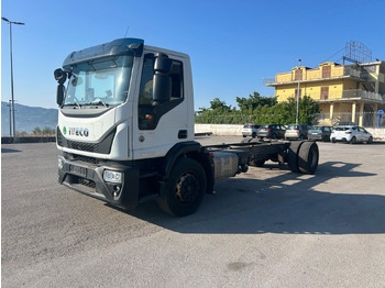 Cab chassis truck IVECO EUROCARGO 180-320: picture 4