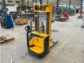 Construction machinery