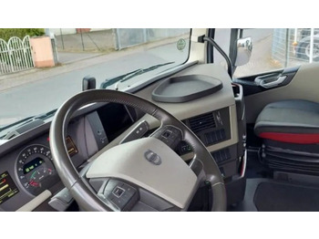 Tractor unit Volvo FH 460: picture 4