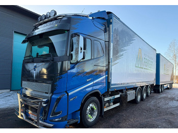 Box truck VOLVO