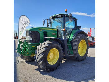 Farm tractor JOHN DEERE 7530