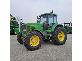 Farm tractor JOHN DEERE 7700