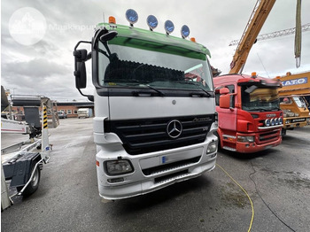 Concrete mixer truck Mercedes-Benz 2651 L 8X4 Junjin jxzr42-5.16hp: picture 3
