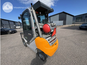 Diesel forklift Still RX 70-25 Hybrid: picture 3