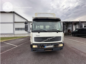 Box truck Volvo FL 612: picture 3
