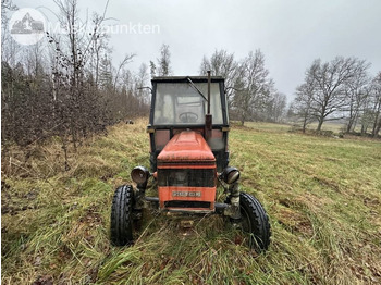Farm tractor Zetor 6718: picture 2