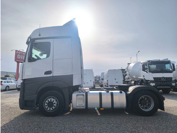 Tractor unit Mercedes-Benz Actros 1845: picture 4