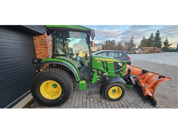 Farm tractor JOHN DEERE
