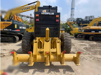 Grader CATERPILLAR 120H: picture 5