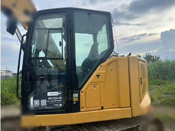 Crawler excavator CATERPILLAR 310: picture 3