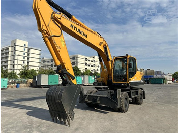 Wheel excavator HYUNDAI ROBEX 210W-9: picture 4