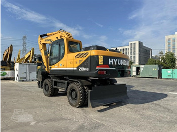Wheel excavator HYUNDAI ROBEX 210W-9: picture 3