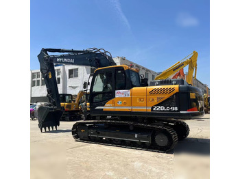 Crawler excavator HYUNDAI