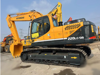 Crawler excavator HYUNDAI