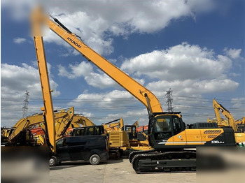 Crawler excavator HYUNDAI
