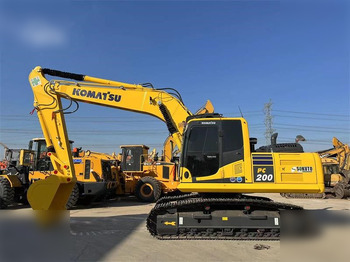 Crawler excavator KOMATSU PC200-8