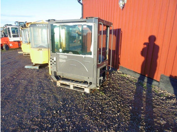 Cab VOLVO