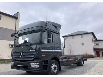 Cab chassis truck MERCEDES-BENZ Atego 1221