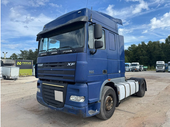 Tractor unit DAF XF 105 460