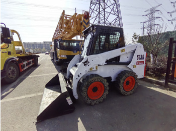 Skid steer loader BOBCAT S130: picture 2