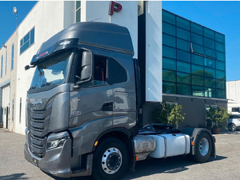 Tractor unit IVECO S-WAY