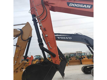 Used Digger DOOSAN DX300 Construction Machinery Construction Digger Used DOOSAN DX300 Cheap Excavator [ Copy ] leasing Used Digger DOOSAN DX300 Construction Machinery Construction Digger Used DOOSAN DX300 Cheap Excavator [ Copy ]: picture 5