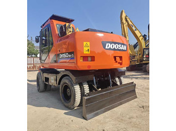 Wheel excavator Used Doosan DH150W-7 Model Wheel Excavator Second Hand Machine Popular Brand Korean Doosan Hydraulic Machinery: picture 3
