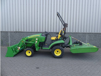 Farm tractor John Deere 1025 R: picture 3