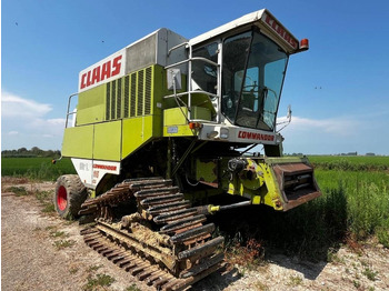 Combine harvester CLAAS