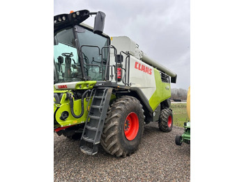 Combine harvester Claas Trion 530: picture 2 Combine harvester Claas Trion 530: picture 2