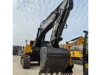Excavator VOLVO