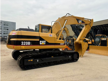 Crawler excavator CATERPILLAR 320B