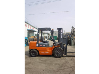 Diesel forklift HELI