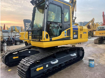 KOMATSU PC200-8 leasing KOMATSU PC200-8: picture 3