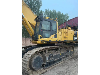 Crawler excavator KOMATSU PC700